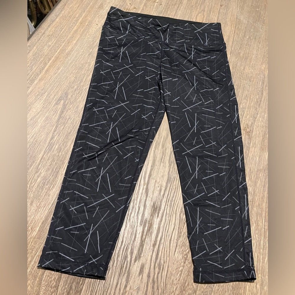 2-Pair Bundle, 90 Degree By Reflex Capris, Size Small - Picture 3 of 14